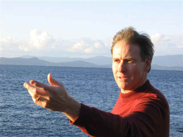 Times colonist head shot - low res.JPG (39510 bytes)